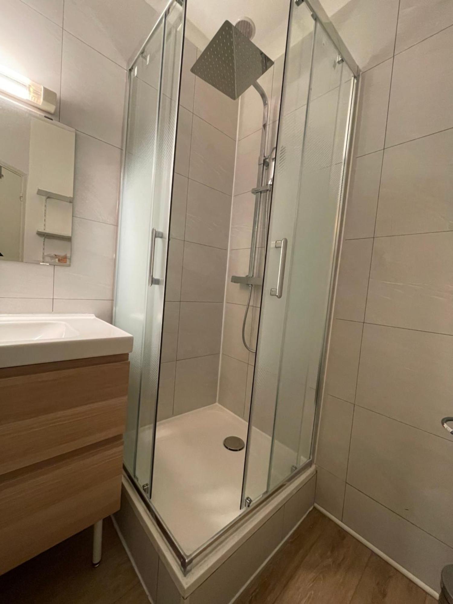 Duplex N°3 Au Coeur De Bagneres De Bigorre Apartment Luaran gambar
